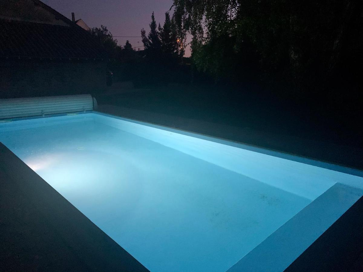 La Fontenelle - Lovely Holiday House With Swimming Pool Cuisery Extérieur photo